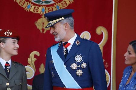 Prinzessin Leonor: Voller Stolz beim spanischen Nationalfeiertag Prinzessin Leonor: Voller Stolz beim spanischen Nationalfeiertag