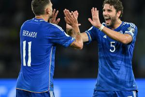 EM-Quali: Italien trotzt Unruhe - auch Dänemark siegt
