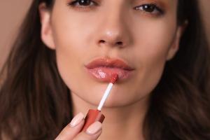 Honey Lips: Der perfekte Beauty-Hack für den Herbst
