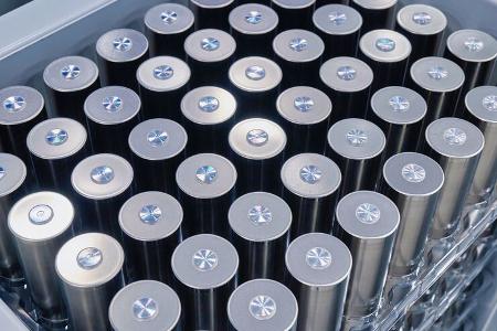 BMW Batteriezellen Fabrik Batterie CMCC Parsdorf Produktion