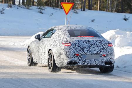 Erlkönig Mercedes-AMG CLE 63 Coupé