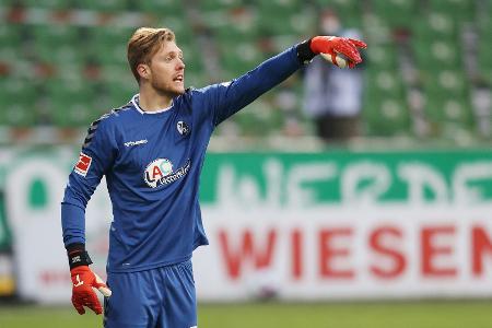 Freiburg: Ersatztorwart Müller spielt im Pokal Freiburg: Ersatztorwart Müller spielt im Pokal