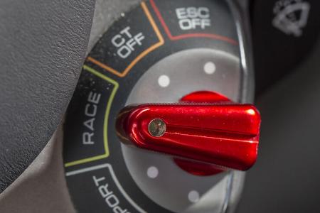 Ferrari 812 Superfast im Fahrbericht, V12, Saugmotor