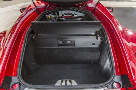 Ferrari 812 Superfast im Fahrbericht, V12, Saugmotor