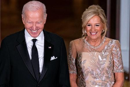 Joe Bidens Kleidung schreckte seine Jill erstmal ab Joe Bidens Kleidung schreckte seine Jill erstmal ab