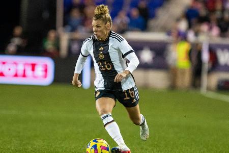 DFB-Frauen blenden DFB-Frauen blenden