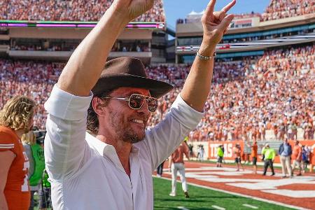Matthew McConaughey begeistert bei Footballspiel die Massen