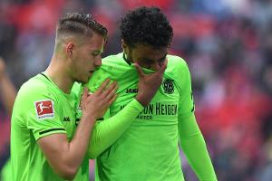 Pyro in Hannover: Niedersachsen-Derby mehrmals unterbrochen