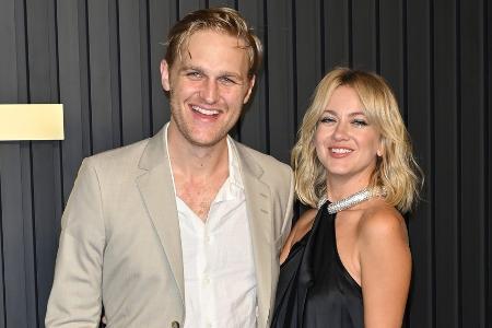 Erwarten Wyatt Russell und Meredith Hagner ihr zweites Kind? Erwarten Wyatt Russell und Meredith Hagner ihr zweites Kind?