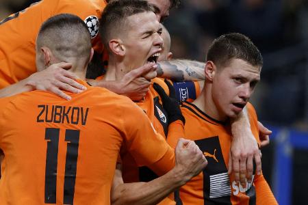 Überraschung in Hamburg: Barca verliert gegen Donezk