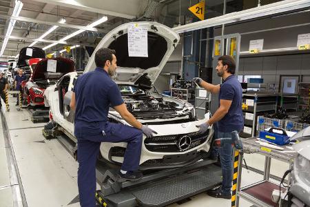 Mercedes 230 SE, Daimler-Standort Sindelfingen
