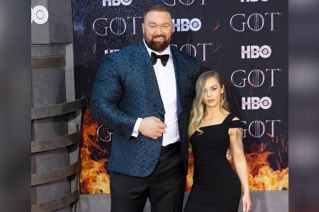 Hafthor Julius Björnsson und Ehefrau Kelsey haben ihr Kind verloren Hafthor Julius Björnsson und Ehefrau Kelsey haben ihr Kind verloren