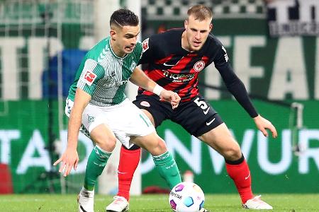 Trotz Reisestress: Frankfurt punktet nach 0:2-Rückstand Trotz Reisestress: Frankfurt punktet nach 0:2-Rückstand