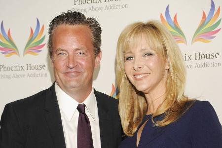 Lisa Kudrow bedankt sich bei Matthew Perry für ihre besten zehn Jahre Lisa Kudrow bedankt sich bei Matthew Perry für ihre besten zehn Jahre