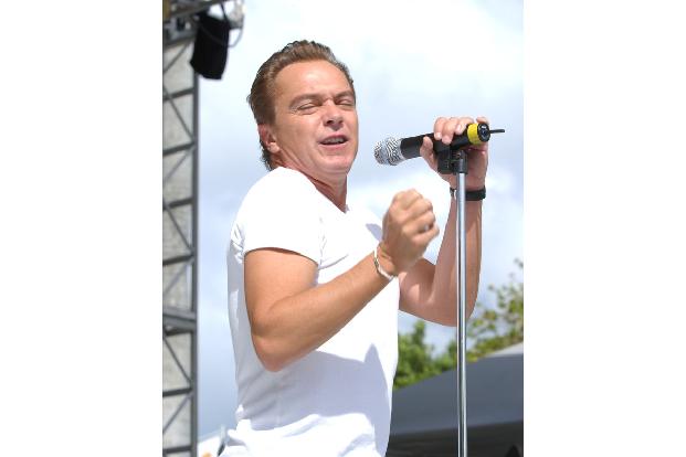 David Cassidy, durch seine Musik und die Serie 'Die Patridge Familie' zum Teenie-Idol der 70er geworden, hatte vor seinem Konzert in London 1974 mit gerade einmal 24 Jahren bereits seinen Bühnen-Absch ...
