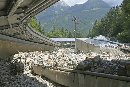 Beschädigte Bobbahn am Königssee soll repariert werden Beschädigte Bobbahn am Königssee soll repariert werden