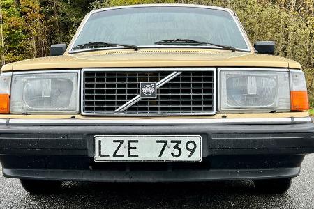 Volvo 244 GL mir 2,5-Liter-BMW-Reihensechszylinder