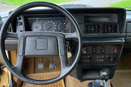 Volvo 244 GL mir 2,5-Liter-BMW-Reihensechszylinder