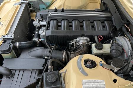 Volvo 244 GL mir 2,5-Liter-BMW-Reihensechszylinder