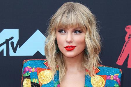 Taylor Swift beschenkt ihre Fans mit einem Taylor Swift beschenkt ihre Fans mit einem