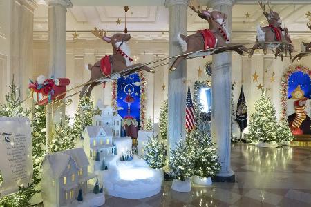 Jill Biden im Deko-Fieber: Fast 100 Weihnachtsbäume im Weißen Haus Jill Biden im Deko-Fieber: Fast 100 Weihnachtsbäume im Weißen Haus