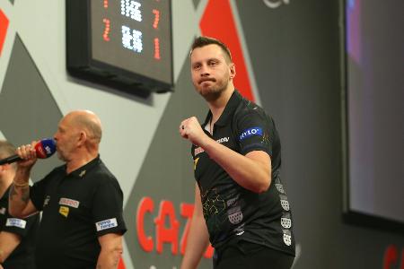 Darts: Hempel löst WM-Ticket - Erstmals fünf Deutsche am Start Darts: Hempel löst WM-Ticket - Erstmals fünf Deutsche am Start