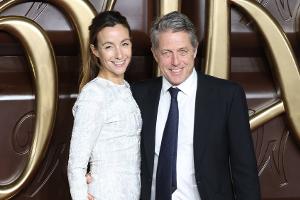 Hugh Grant und Anna Eberstein überstrahlen die "Wonka"-Weltpremiere