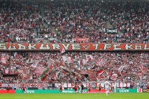 Anti-Polizei-Plakat: GdP kritisiert 1. FC Köln
