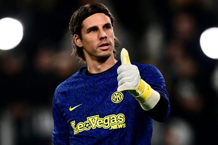 Italien: Inter behauptet Spitze mit Sieg bei Meister Neapel Italien: Inter behauptet Spitze mit Sieg bei Meister Neapel