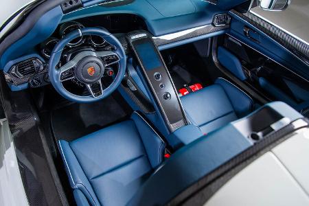 Porsche 918 Spyder Weissach-Paket (2015) White Collection Interieur