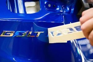 Chevrolet Bolt nächste Generation Logo Emblem Schriftzug
