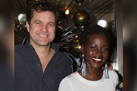Joshua Jackson und Lupita Nyong'o sind ein Liebespaar Joshua Jackson und Lupita Nyong'o sind ein Liebespaar