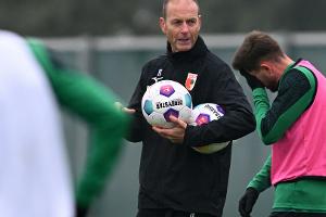 FCA-Coach Thorup warnt: Nicht zu oft auf die Tabelle schauen