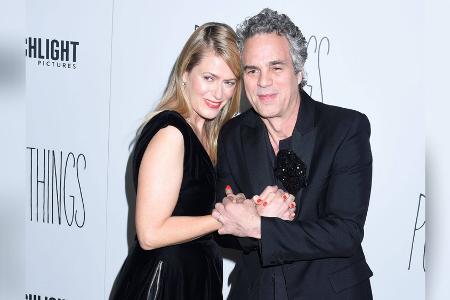 23 Jahre Ehe: Mark Ruffalo turtelt mit Ehefrau auf dem roten Teppich 23 Jahre Ehe: Mark Ruffalo turtelt mit Ehefrau auf dem roten Teppich