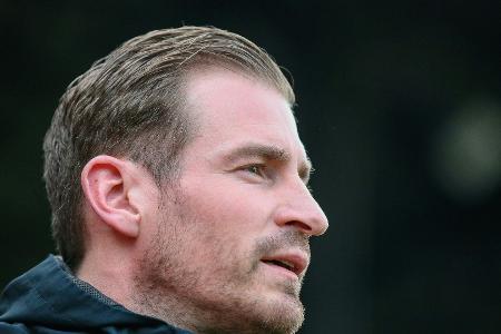 Siewert vor Abstiegsduell gelassen: Siewert vor Abstiegsduell gelassen: