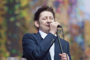 Dublin sagt "Goodbye": Tausende Fans bei Trauerzug für Shane MacGowan