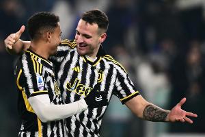 Italien: Juventus übernimmt Tabellenführung