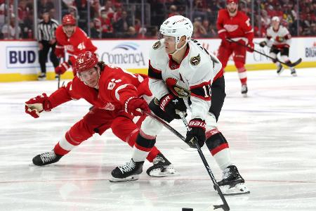 NHL: Stützle trifft beim Sieg gegen Seider NHL: Stützle trifft beim Sieg gegen Seider