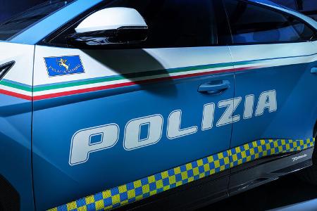 Lamborghini Urus Polizia Polizei
