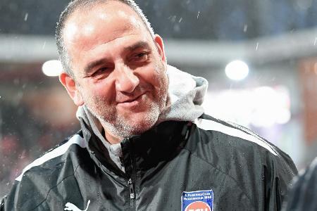 Heidenheim: Schmidt will ersten Auswärtssieg Heidenheim: Schmidt will ersten Auswärtssieg