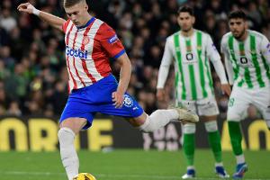 Real siegt trotz Nacho-Rot - Girona verliert Platz eins