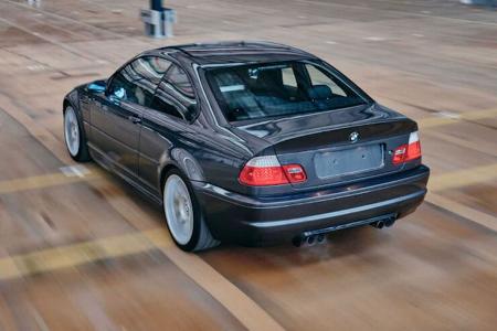 BMW M3 CSL V8 (E46)