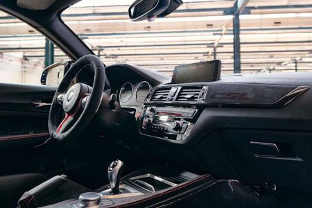 BMW M2 CSL (F87)