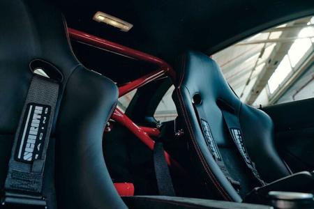 BMW M2 CSL (F87)