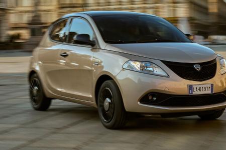 Lancia Ypsilon Hybrid 2020
