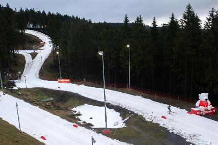 Biathlon in Oberhof: Rennen am Freitag finden statt Biathlon in Oberhof: Rennen am Freitag finden statt