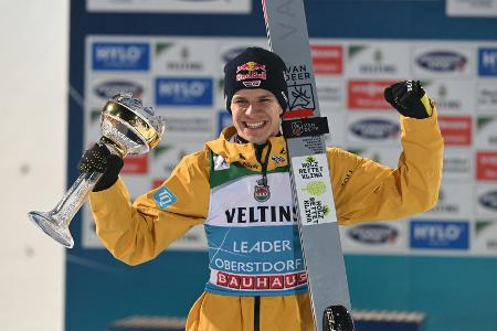 Schmitt traut Wellinger weiter den Tourneesieg zu Schmitt traut Wellinger weiter den Tourneesieg zu