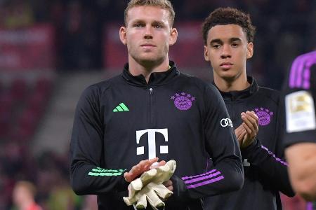 FC Bayern: Ersatztorwart Peretz fällt vorerst aus FC Bayern: Ersatztorwart Peretz fällt vorerst aus