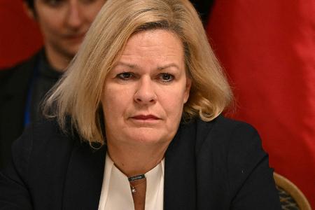 Faeser verurteilt Hassbeiträge gegen Sportler im Netz Faeser verurteilt Hassbeiträge gegen Sportler im Netz