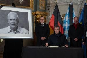 Markus Söder nimmt Abschied von Franz Beckenbauer